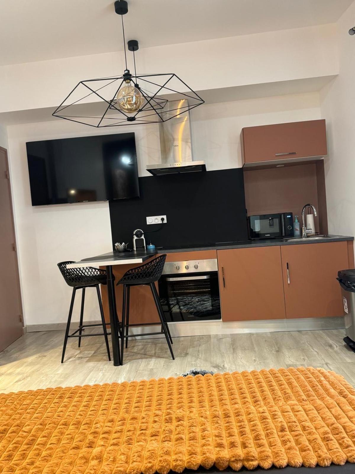 Apartment King